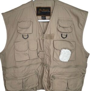 Rio Bravo Outdoor Adventure Clothing Khaki Multi-pocket Vest Fishing Hunting
